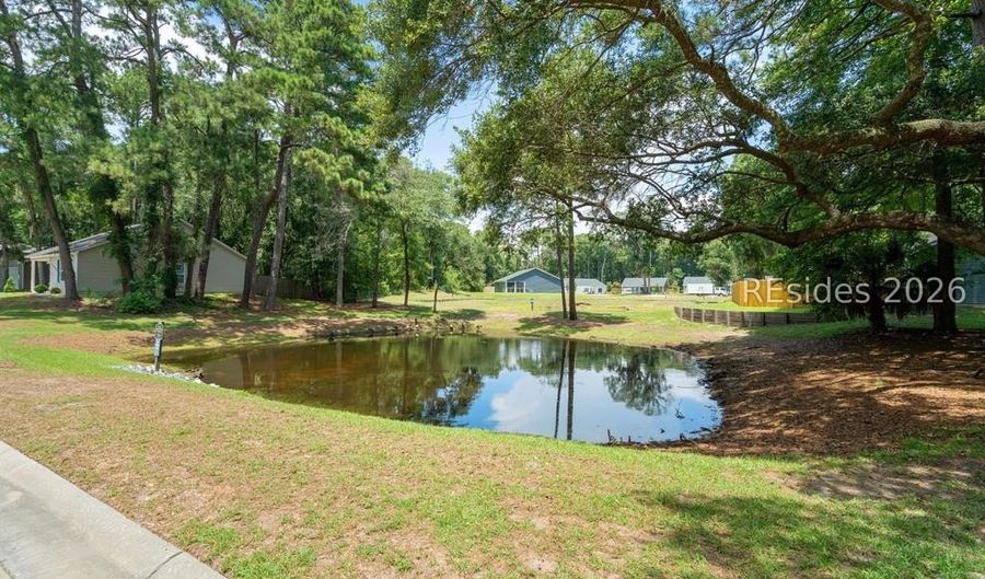 30 Brindlewood Dr, Beaufort, SC 29907 - 4 Beds, 2 Bath