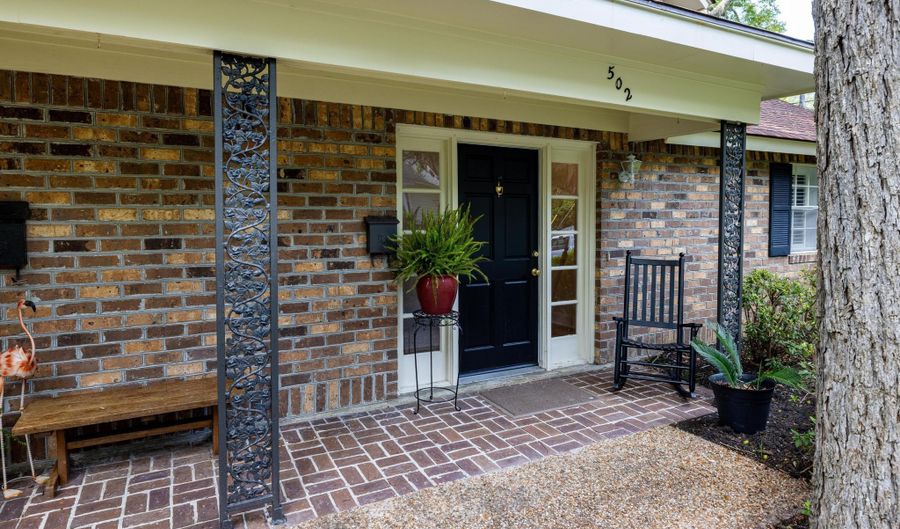 502 New St, Beaufort, SC 29902 - 2 Beds, 1 Bath