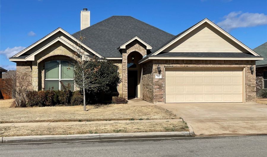 702 Swift Water Dr, Abilene, TX 79602 - 4 Beds, 2 Bath