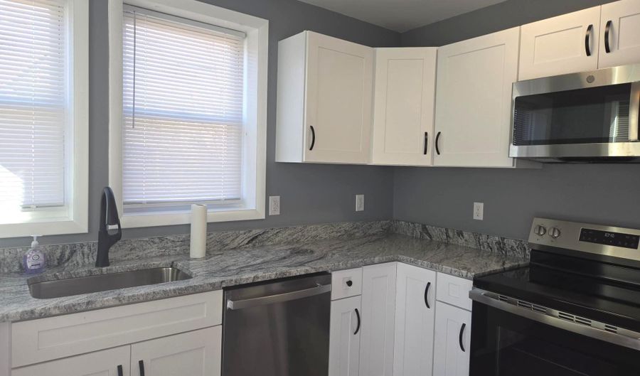 2909 MARKLEY Ave, Baltimore, MD 21214 - 3 Beds, 2 Bath