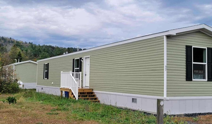 97 Sesame St, Braintree, VT 05060 - 2 Beds, 2 Bath