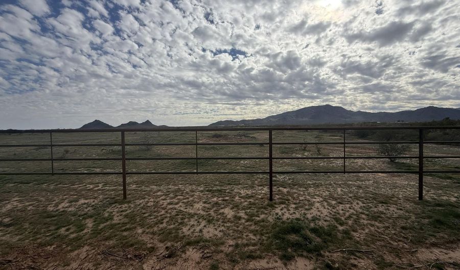 00 Xxa3 W Williams Rd, Aguila, AZ 85320 - 0 Beds, 0 Bath