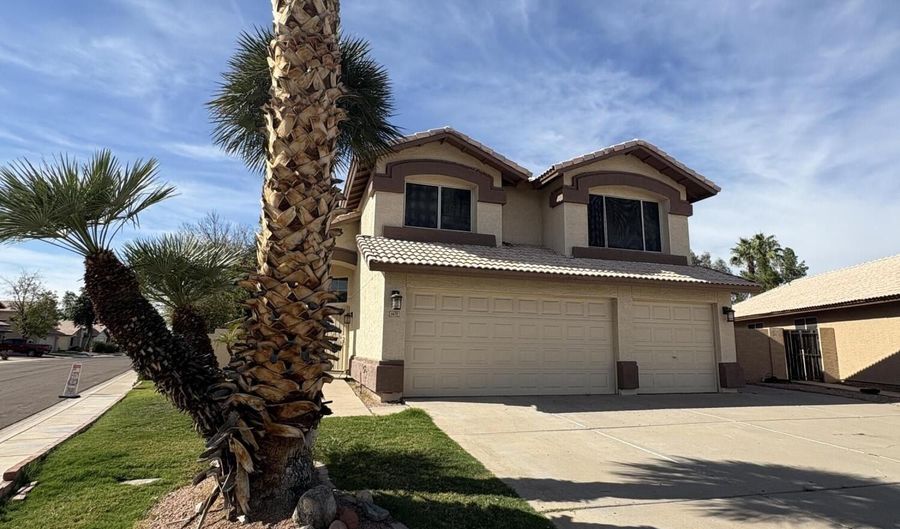 1472 E CONSTITUTION Dr, Chandler, AZ 85225 - 4 Beds, 2 Bath