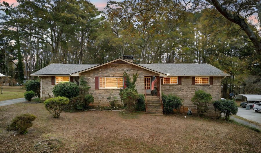 2093 Gherry Dr, Austell, GA 30106 - 5 Beds, 2 Bath