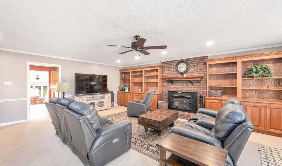 280 Saint Rd, Beech Bluff, TN 38313 - 4 Beds, 3 Bath