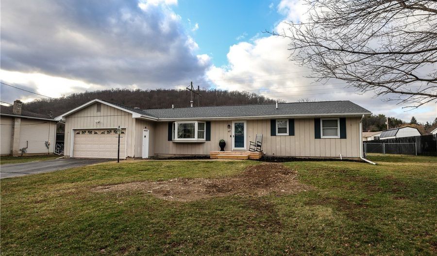 47 Groff Rd, Horseheads, NY 14845 - 3 Beds, 2 Bath