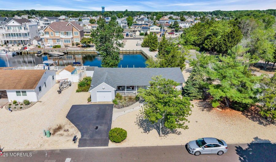 121 Stillwater Rd, Barnegat, NJ 08005 - 3 Beds, 1 Bath
