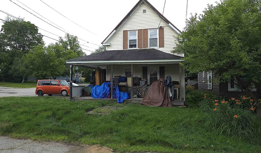 1378 Napert St, Berlin, NH 03570 - 2 Beds, 2 Bath