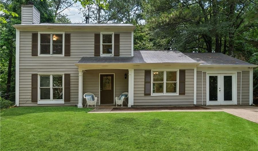 10350 Ash Rill Dr, Alpharetta, GA 30022 - 3 Beds, 2 Bath
