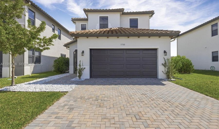 5700 Argento, Ave Maria, FL 34142 - 3 Beds, 3 Bath