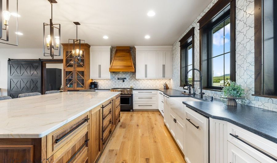 200 Miller Point Pl, Belgrade, MT 59714 - 4 Beds, 3 Bath