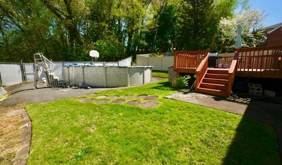16 Morse Pl, Belleville, NJ 07109 - 3 Beds, 2 Bath