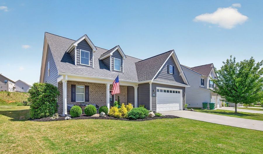 13 Darby Ln, Adairsville, GA 30103 - 3 Beds, 4 Bath