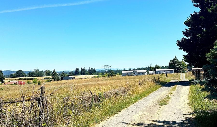 38733 NE Shady Oak Rd, Albany, OR 97322 - 4 Beds, 2 Bath