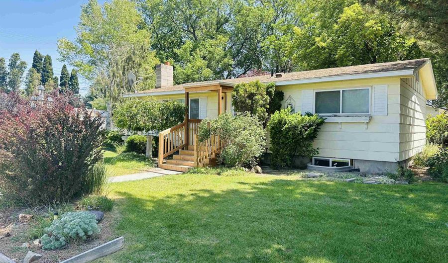 2901 Almo Ave, Burley, ID 83318 - 4 Beds, 1 Bath