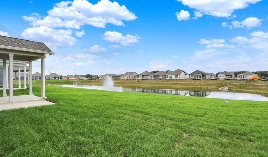 5316 Nettleton Way, Avon, IN 46123 - 2 Beds, 2 Bath