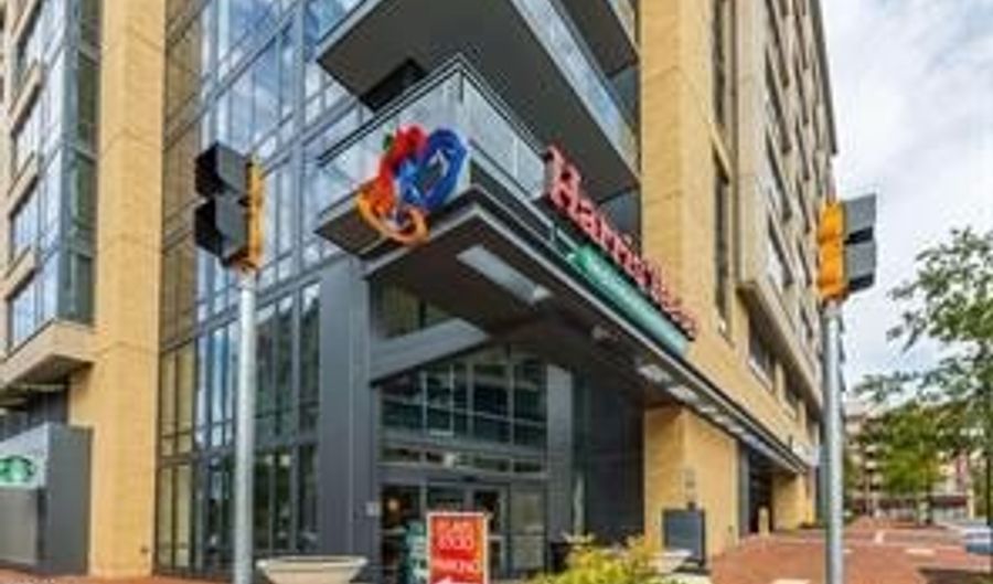 4977 BATTERY Ln 1-311, Bethesda, MD 20814 - 2 Beds, 1 Bath