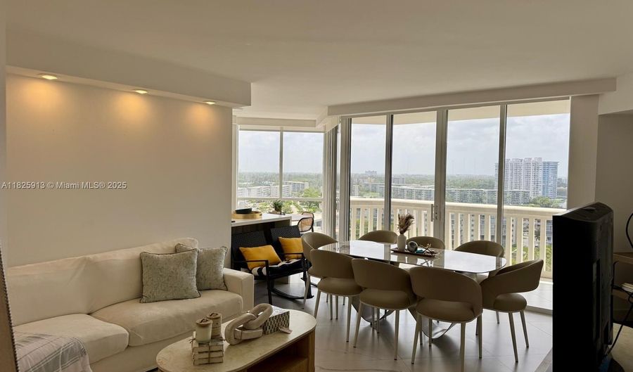 1000 Island Blvd 1410, Aventura, FL 33160 - 2 Beds, 2 Bath