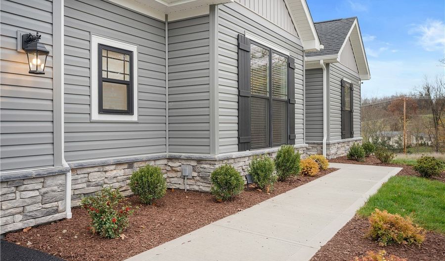 104 Ridgewood Heights Dr, Allison Park, PA 15101 - 2 Beds, 0 Bath