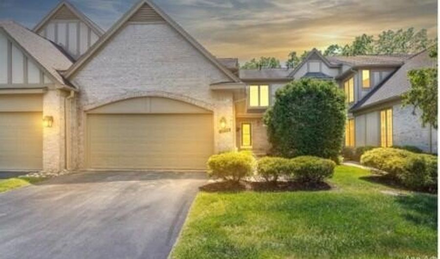 2734 Winter Garden Ct, Ann Arbor, MI 48105 - 3 Beds, 5 Bath