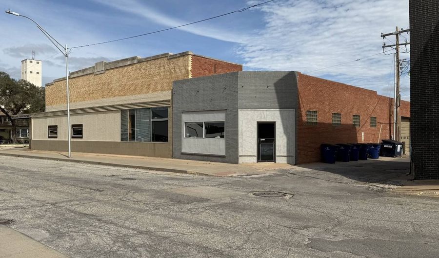 310 College Ave, Alva, OK 73717 - 0 Beds, 0 Bath