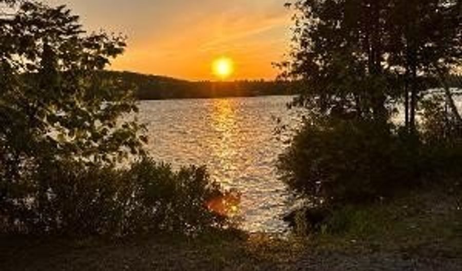 189 E Shore Rd, Benedicta, ME 04733 - 1 Beds, 1 Bath