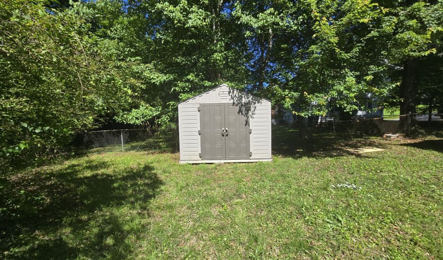 4215 Terrace, Acworth, GA 30101 - 4 Beds, 2 Bath
