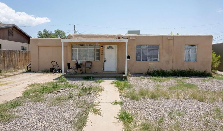 1006 Dewey Ln, Alamogordo, NM 88310 - 2 Beds, 2 Bath
