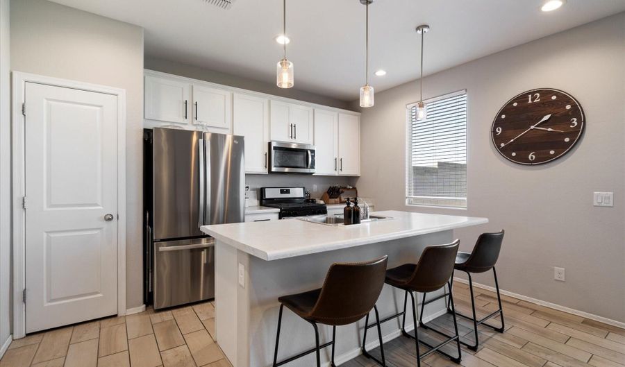 967 N 109TH Dr, Avondale, AZ 85323 - 3 Beds, 3 Bath