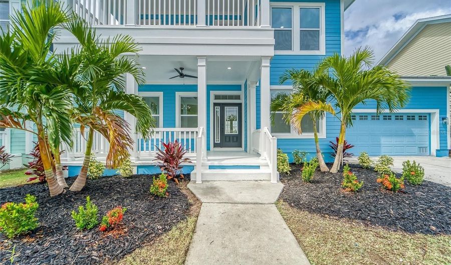 5718 SEA TURTLE Pl, Apollo Beach, FL 33572 - 4 Beds, 3 Bath