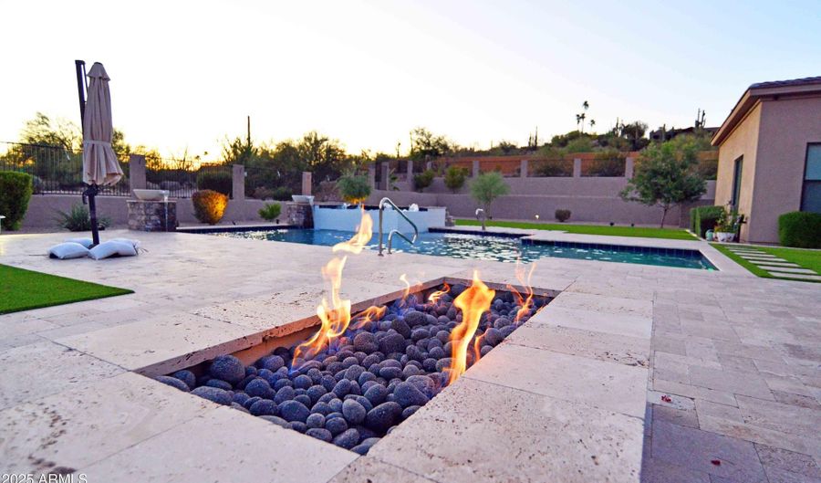 4008 LA ULTIMA PIEDRA, Carefree, AZ 85377 - 4 Beds, 5 Bath