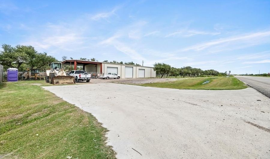 2590 2590 SH 35 Byp, Aransas Pass, TX 78336 - 0 Beds, 0 Bath