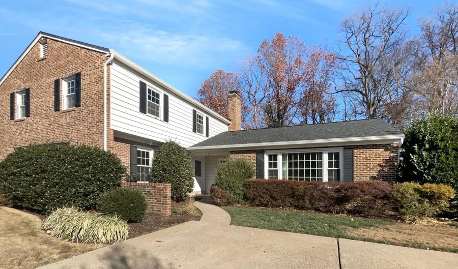 5815 JANE Way, Alexandria, VA 22310 - 6 Beds, 4 Bath