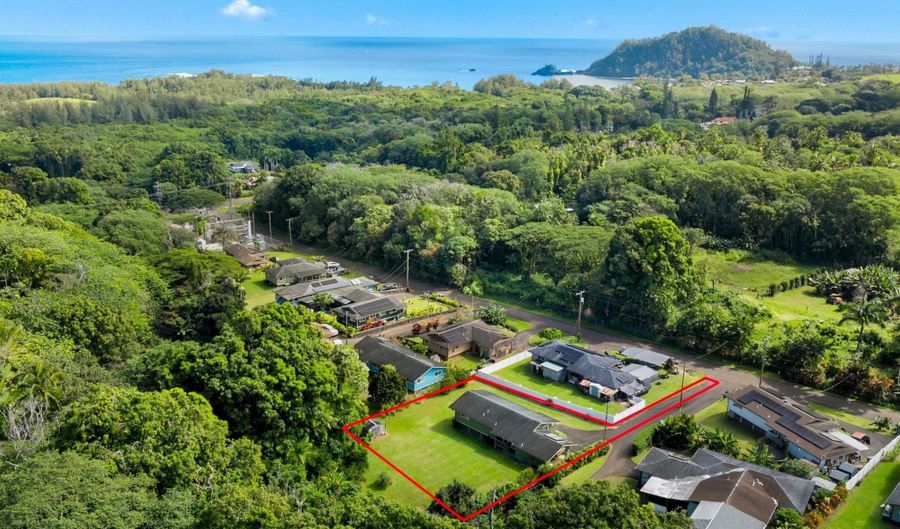 42 Kawai Ola Pl, Hana, HI 96713 - 4 Beds, 2 Bath