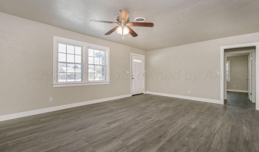 1606 BOWIE St, Amarillo, TX 79102 - 4 Beds, 2 Bath