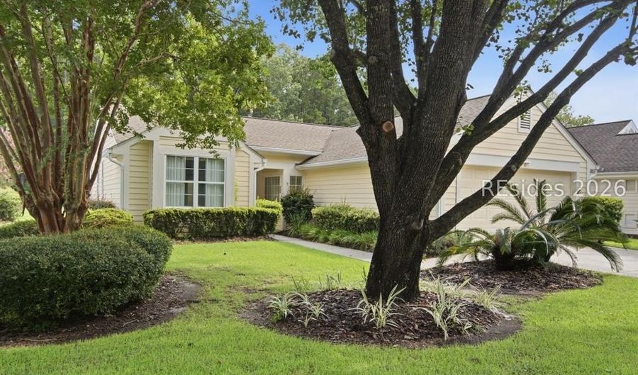 41 Devant Dr E, Bluffton, SC 29909 - 2 Beds, 2 Bath