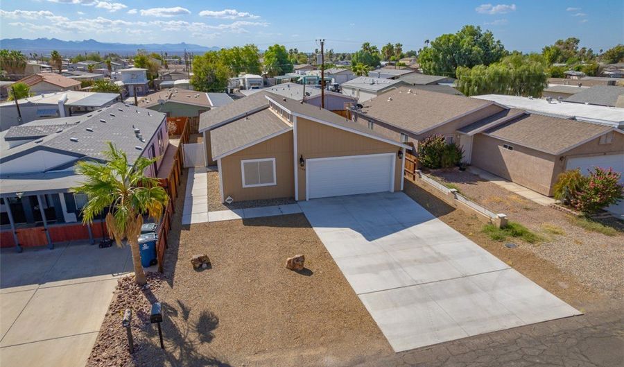 1788 Riverside Dr, Bullhead City, AZ 86442 - 3 Beds, 2 Bath
