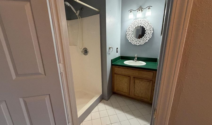 1114 SCHEIDEL Ct, Atlantic Beach, FL 32233 - 3 Beds, 2 Bath