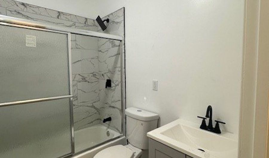 211 Edgewood Dr, Bainbridge, GA 39819 - 3 Beds, 2 Bath