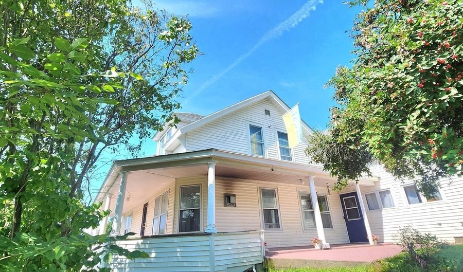 88 Mill Hl, Barnet, VT 05821 - 6 Beds, 2 Bath