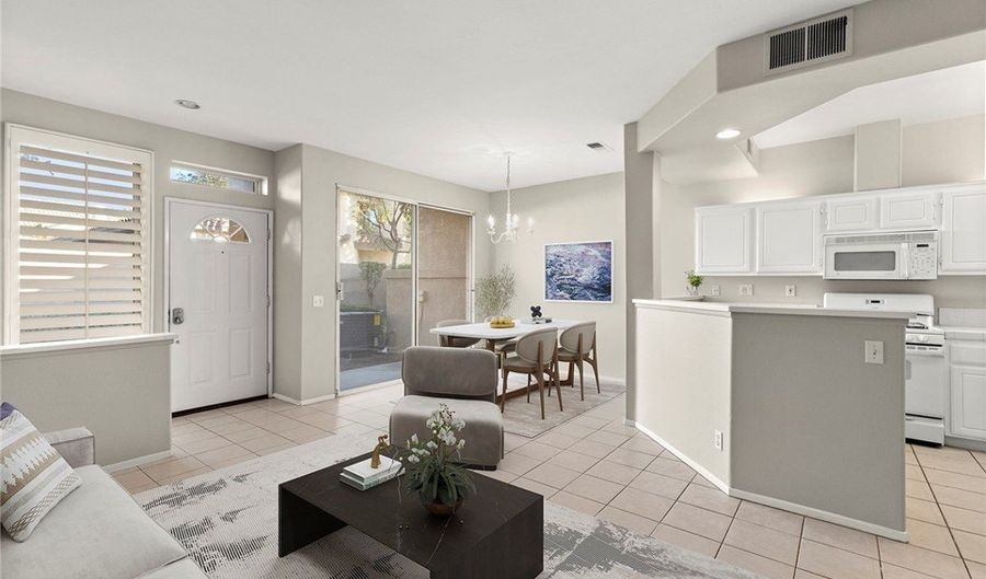 1081 S Positano Ave, Anaheim, CA 92808 - 2 Beds, 3 Bath