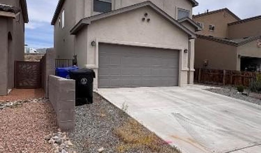 13727 Covered Wagon SE, Albuquerque, NM 87123 - 4 Beds, 3 Bath
