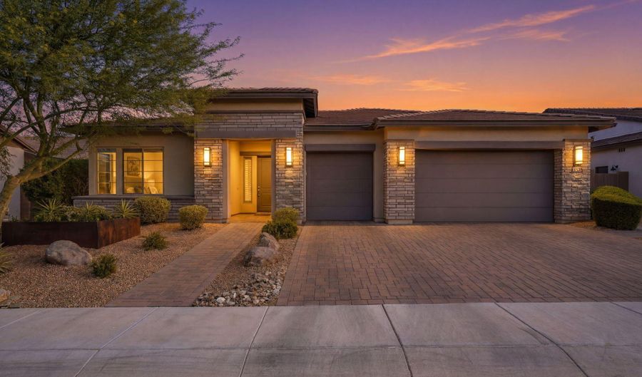 4428 E ROY ROGERS Rd, Cave Creek, AZ 85331 - 3 Beds, 3 Bath
