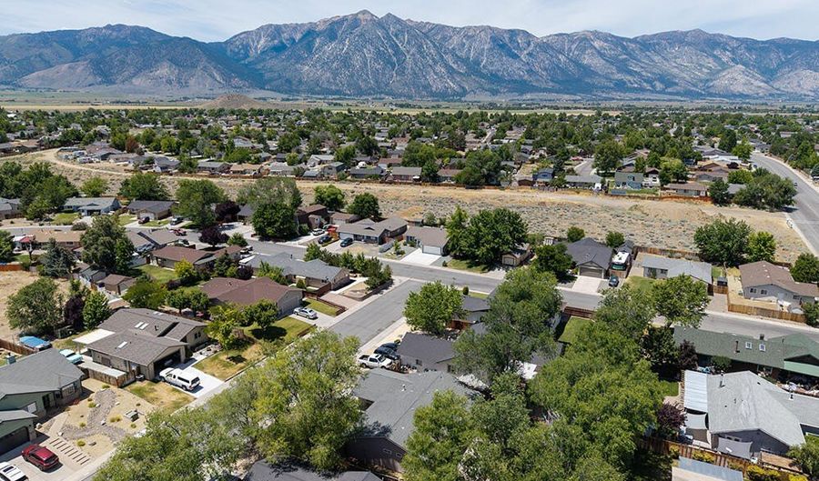 1454 Angora Dr, Gardnerville, NV 89460 - 3 Beds, 2 Bath