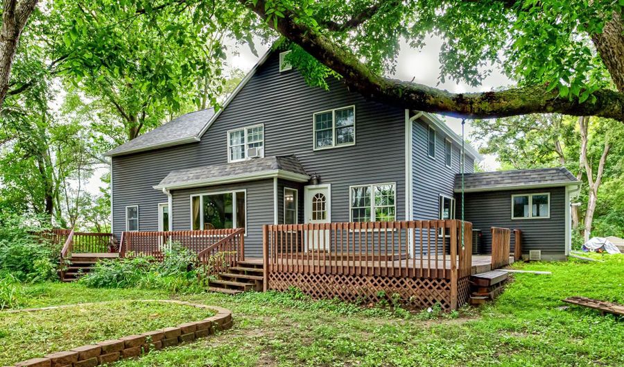 2005 N Dakota Ave, Ames, IA 50014 - 4 Beds, 2 Bath
