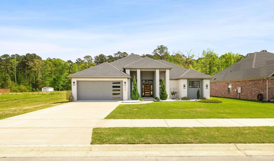 6134 Creekwater Dr, Alexander, AR 72002 - 3 Beds, 3 Bath
