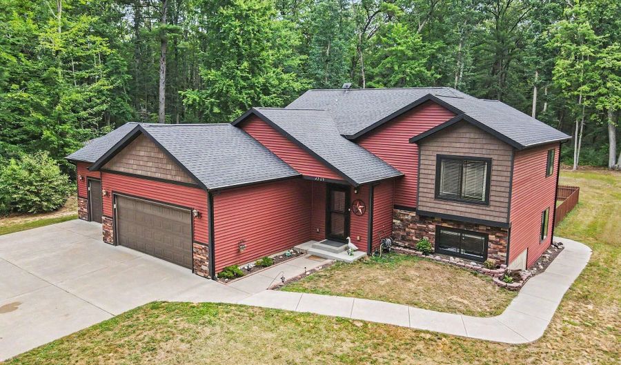 4269 Monroe Rd, Allegan, MI 49010 - 4 Beds, 2 Bath