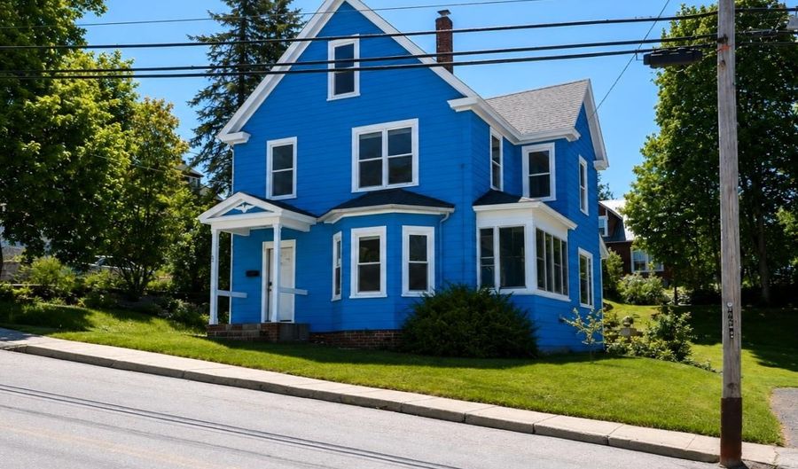 300 Hillside Ave, Berlin, NH 03570 - 4 Beds, 2 Bath