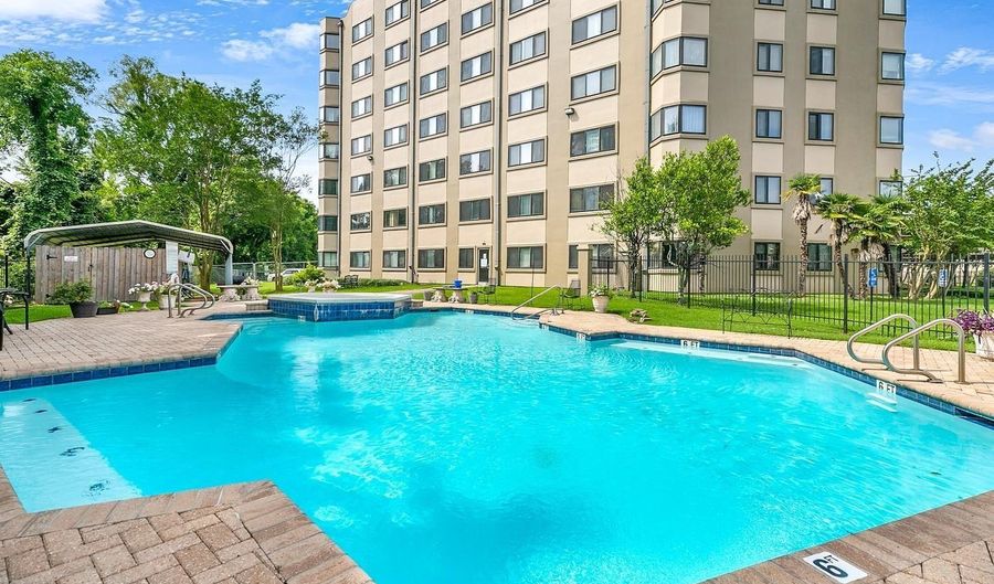 11550 Southfork Ave #301, Baton Rouge, LA 70816 - 2 Beds, 2 Bath