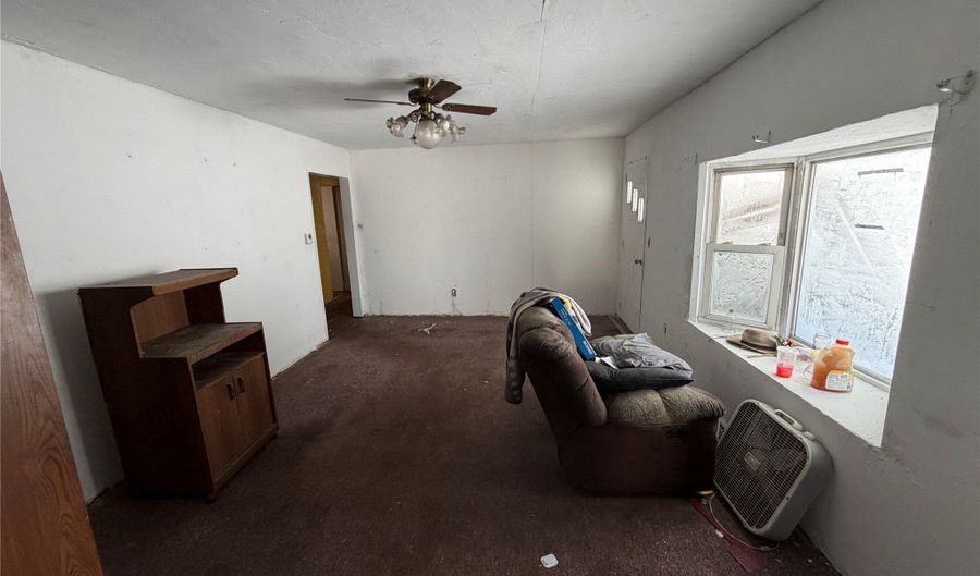 8751 CROSSINGVILLE Rd, Albion, PA 16401 - 3 Beds, 1 Bath